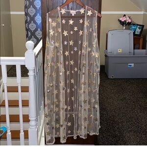 HIGHLY sought after Lularoe Joy. Asking retail value for this because of rarity!